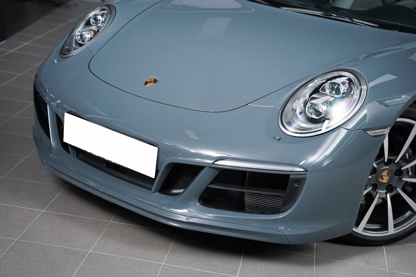 Porsche 911 Targa 4